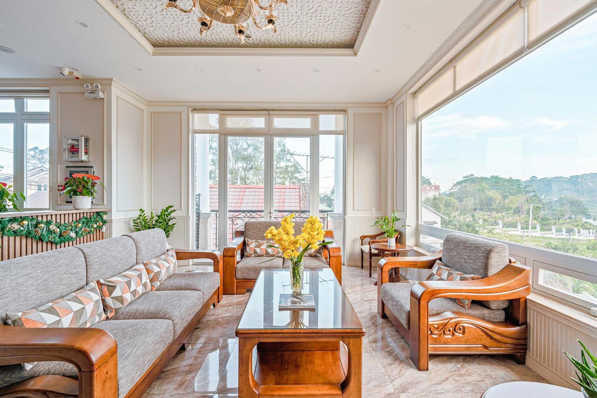 Pine View Hotel Dalat Екстериор снимка