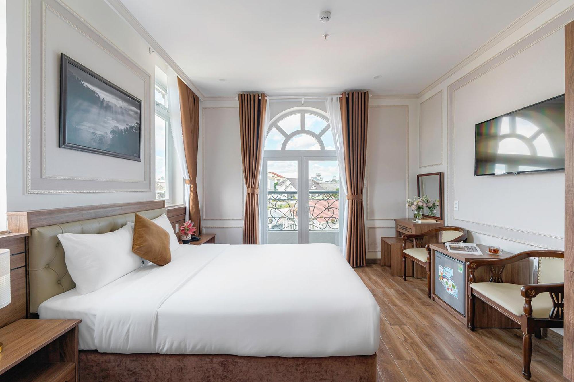 Pine View Hotel Dalat Екстериор снимка